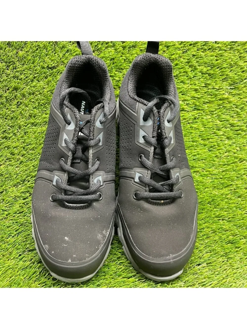 Nautilus Zephyr Mens Size 8.5 Black Gray Athletic Alloy Toe Safety Work Shoes